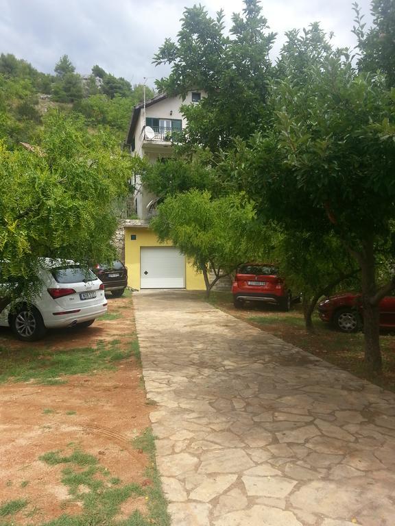 Apartments & Rooms Formenti Skradin Esterno foto