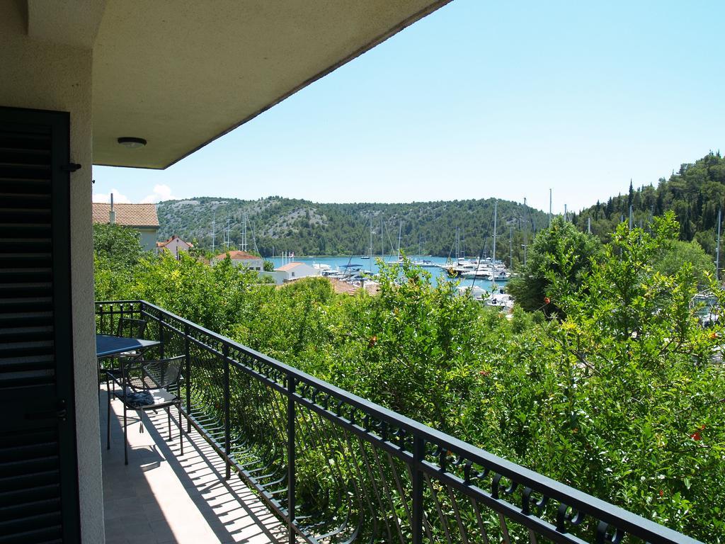 Apartments & Rooms Formenti Skradin Camera foto